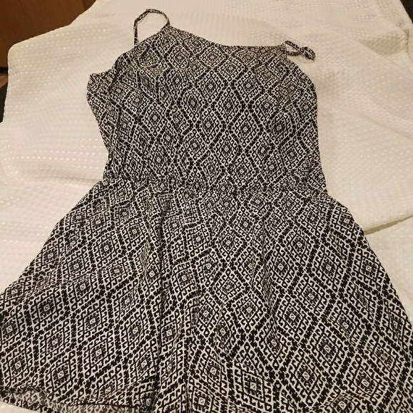 ☇SOLD☇ Romper - Picture 1 of 2